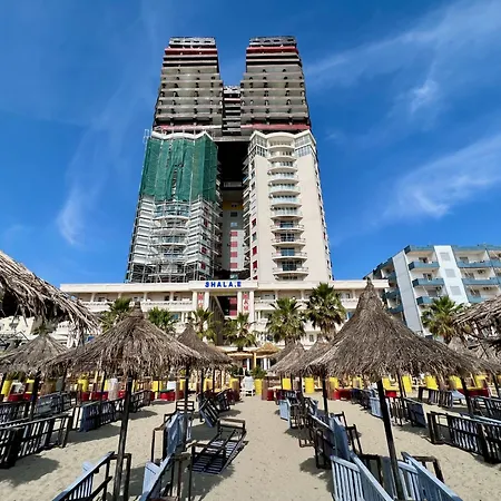 Seaside Daire Golem (Tirana)